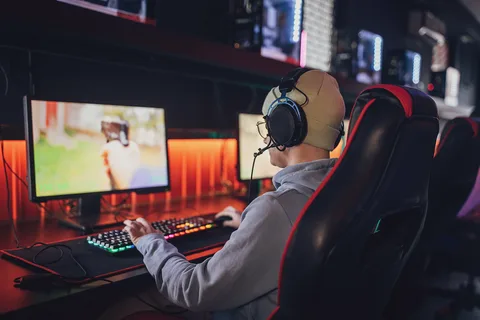 Wie entwickelt sich Gamer Kultur durch neue Technologien wie VR und AR?